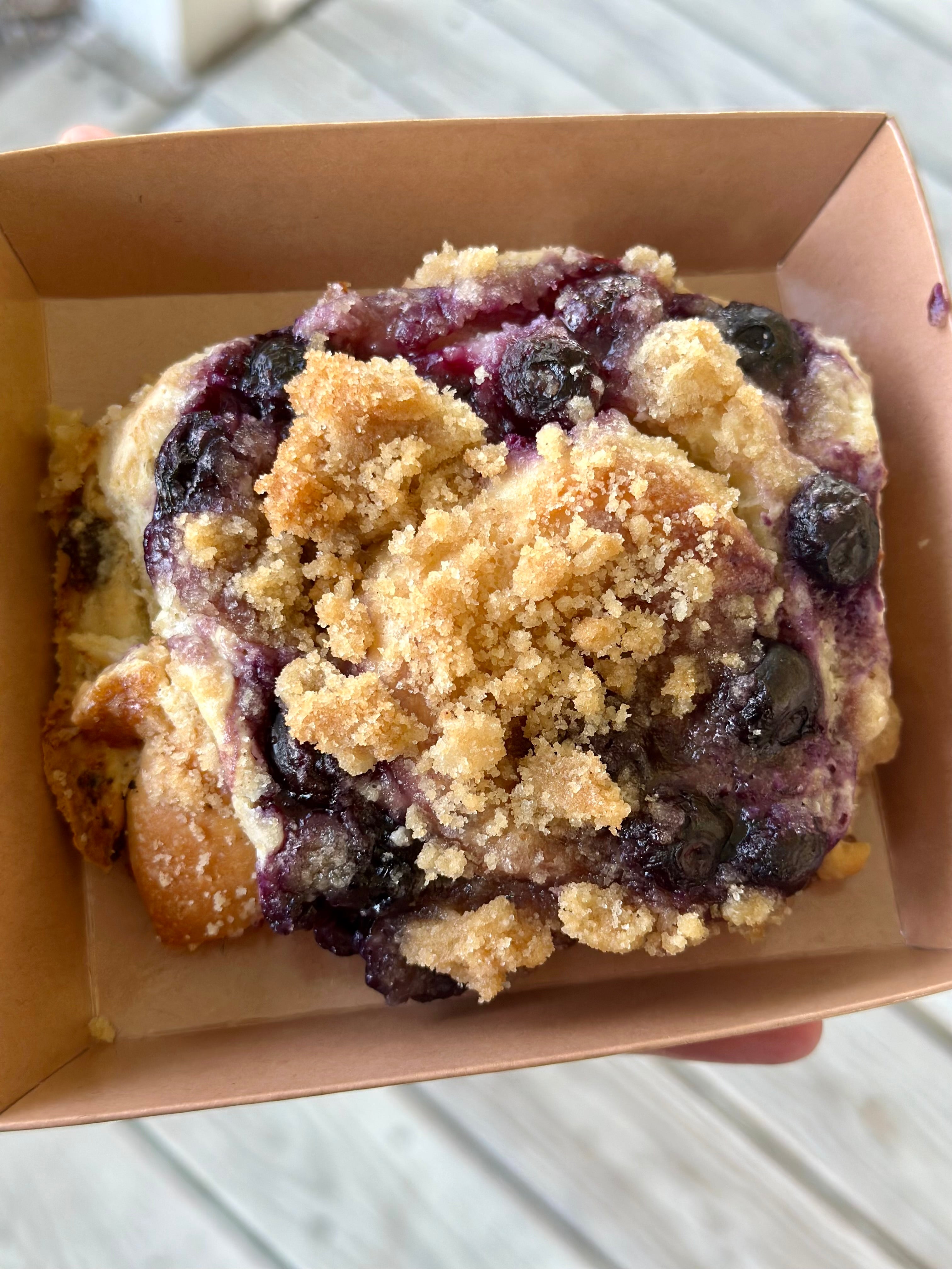 Blueberry Vanilla Cream Rolls! 4pack!