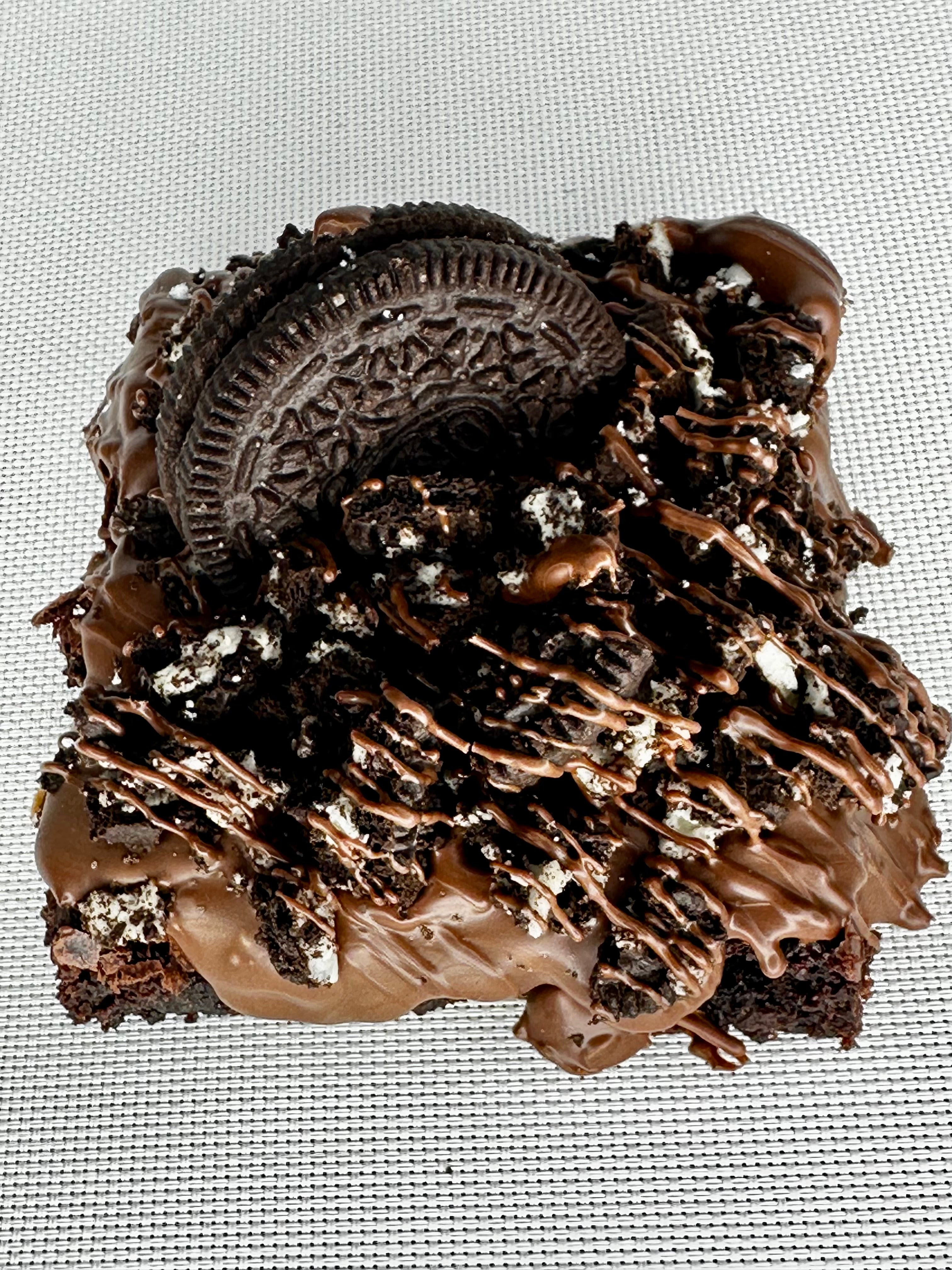 O R E O - Big Ol' Friggen Brownie