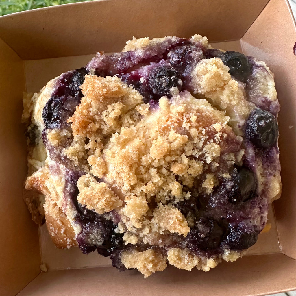 Blueberry Vanilla Cream Rolls! 4pack!